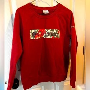 Columbia Sweatshirt. Size Small. Maroon Color. Floral Name Design.